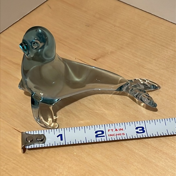 Glass Sea Lion Figurine/Paperweight - Picture 8 of 8